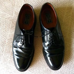 Vintage (from the 90s) Bostonian Derby Shoes